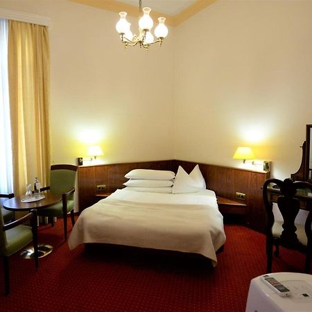 Hotel Am Kochbrunnen Wiesbaden Luaran gambar