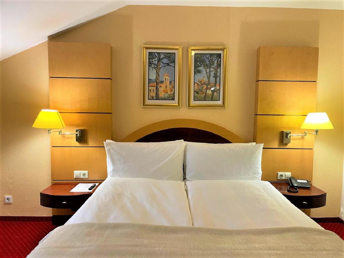 Hotel Am Kochbrunnen Wiesbaden Luaran gambar