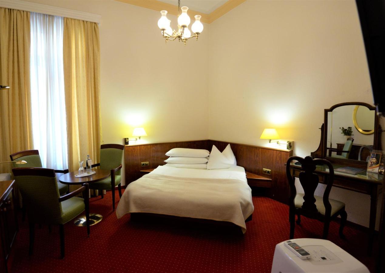 Hotel Am Kochbrunnen Wiesbaden Luaran gambar